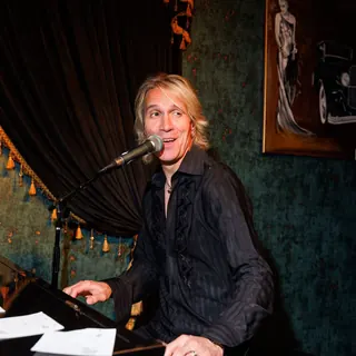 Marc, piano player with Mobile Dueling Pianos